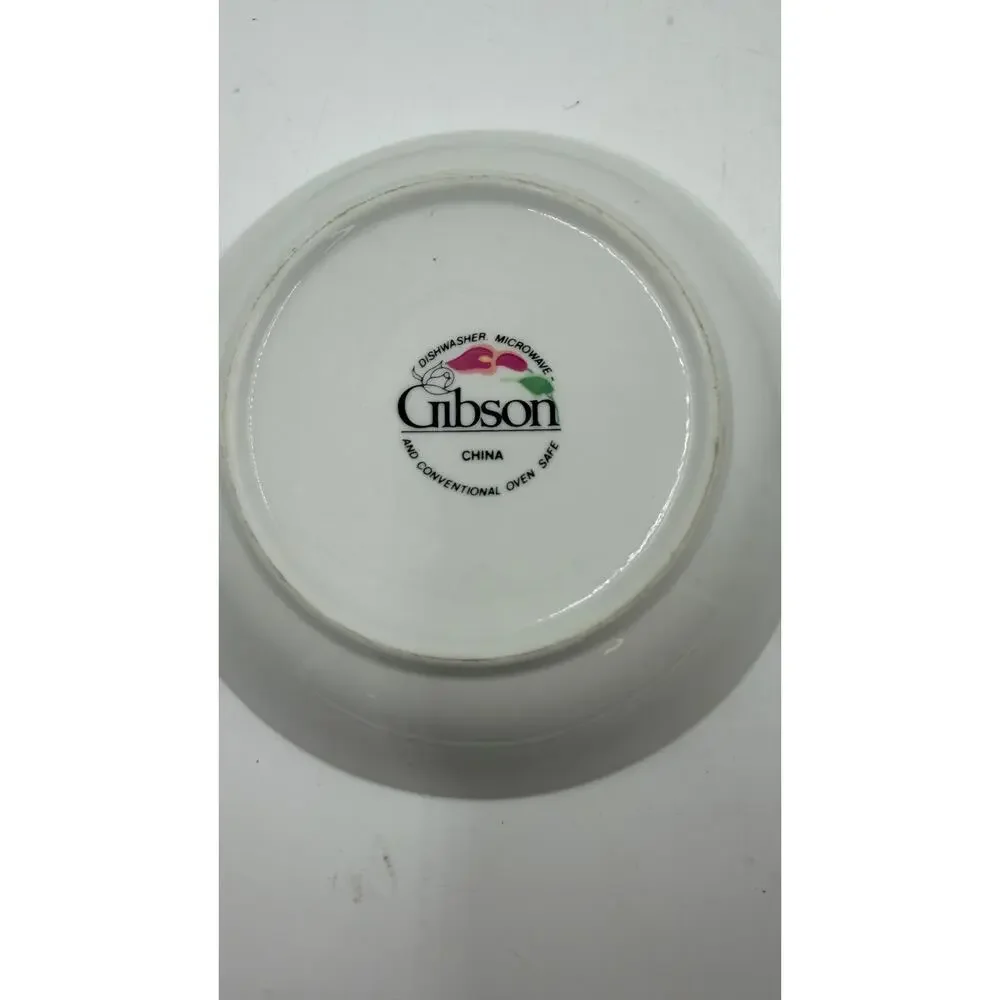 Set of 6 1988 Gibson Stoneware Serena Soup / Cereal Bowls 7” Diameter.
